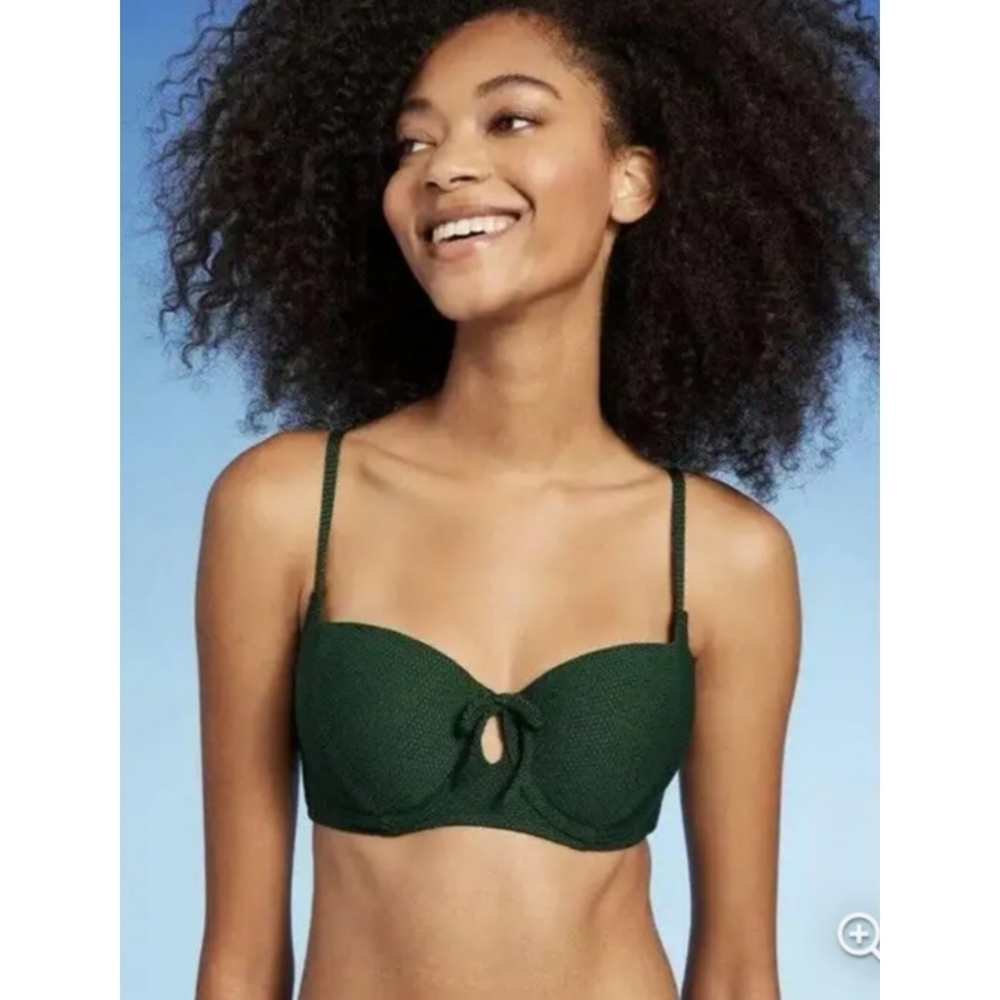 Shade & Shore Dark Green Light Lift Tie-Front Keyhole Textured Bikini Top